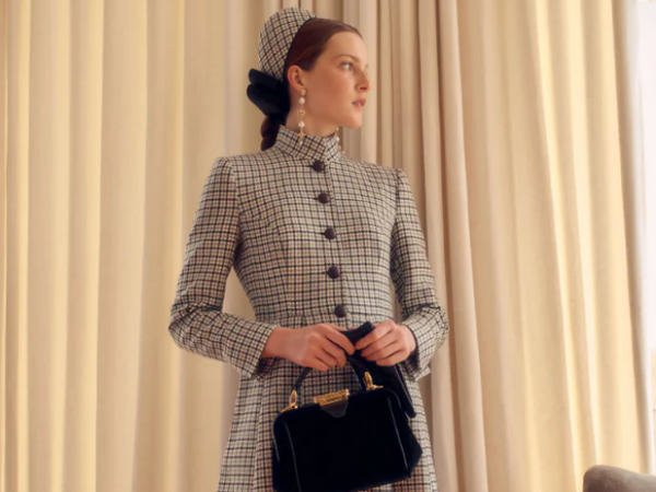 How to Dress for a Winter Event