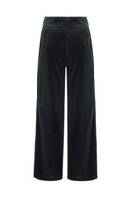 Load image into Gallery viewer, Brooklyn 25 Trousers Olive Velvet