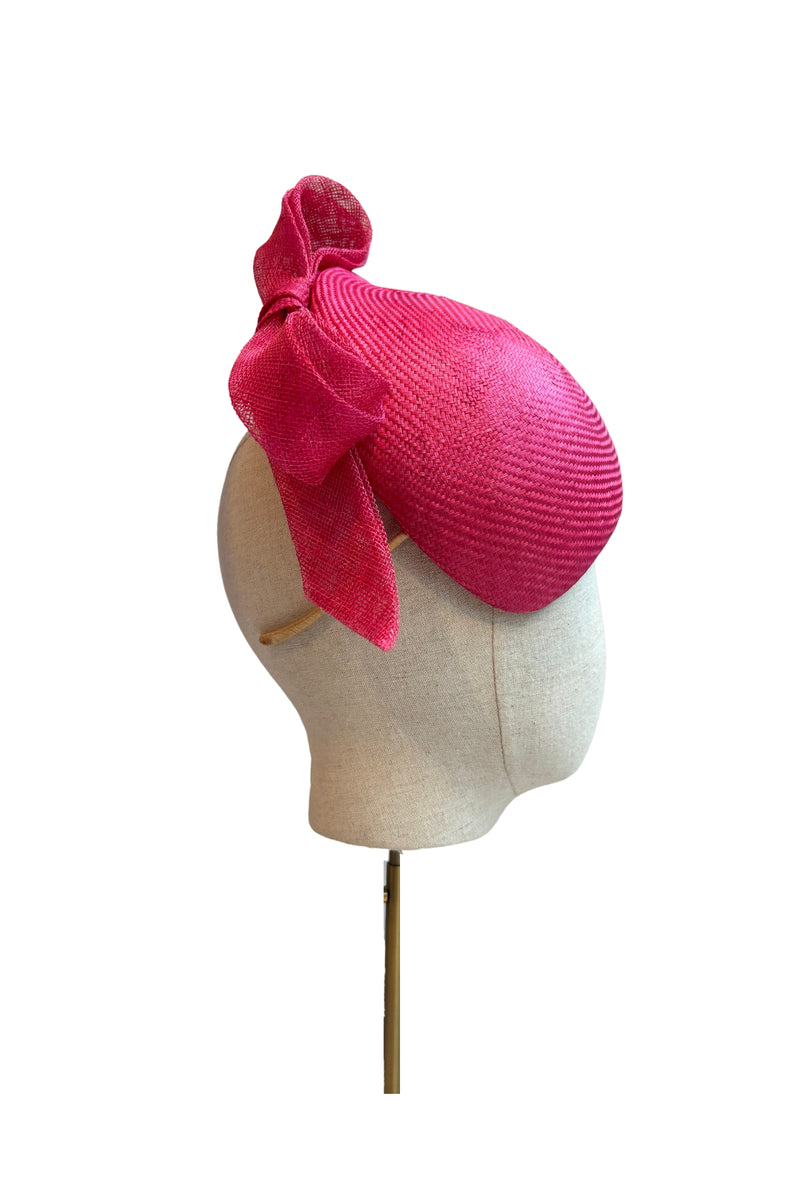 Load image into Gallery viewer, Straw Teardrop With Bow x John Boyd