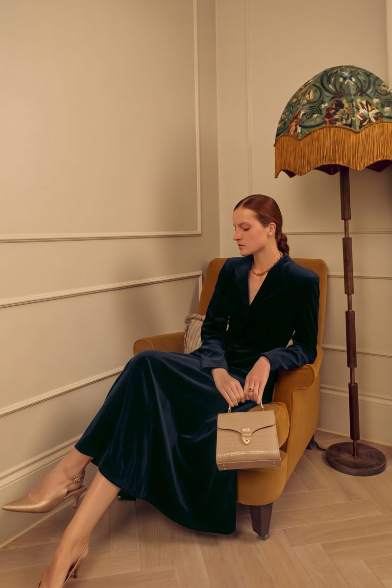 Load image into Gallery viewer, Louisa Coat Dress Velvet Navy
