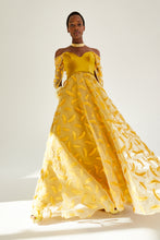 Load image into Gallery viewer, Alberta Gown