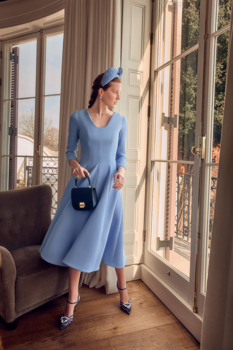 Load image into Gallery viewer, Arlena Midi Dress Breeze Blue Cloqué