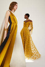 Load image into Gallery viewer, Alberta Gown