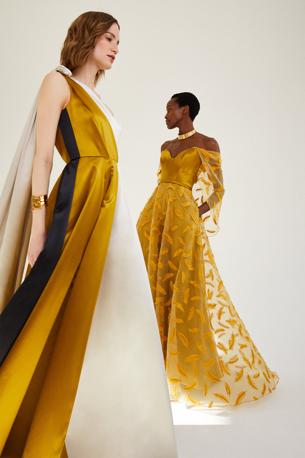 Load image into Gallery viewer, Alberta Gown