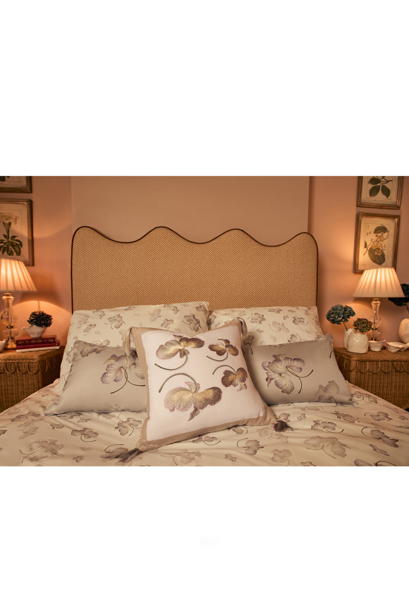 Load image into Gallery viewer, Slim Rectangular Silk Twill Throw Pillow Covers Hydrangea Leaves White x MarieLuise Bantel