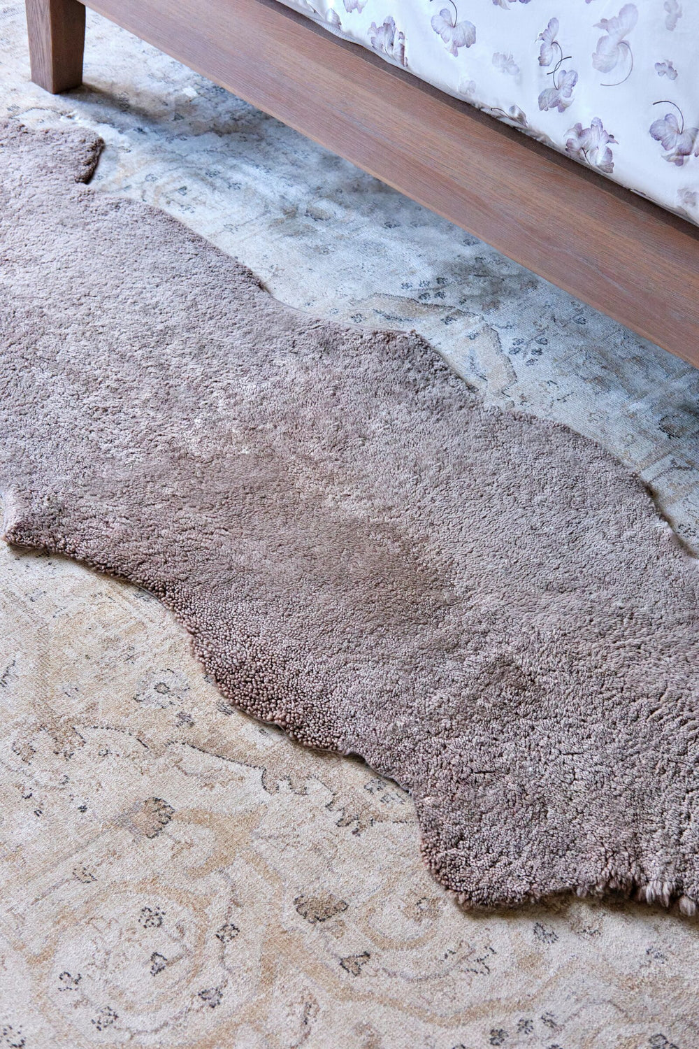 Load image into Gallery viewer, Sheepskin Swedish Taupe Runner Rug