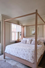 Load image into Gallery viewer, Printed White Cotton Duvet Set The Hydrangea Leaf x MarieLuise Bantel