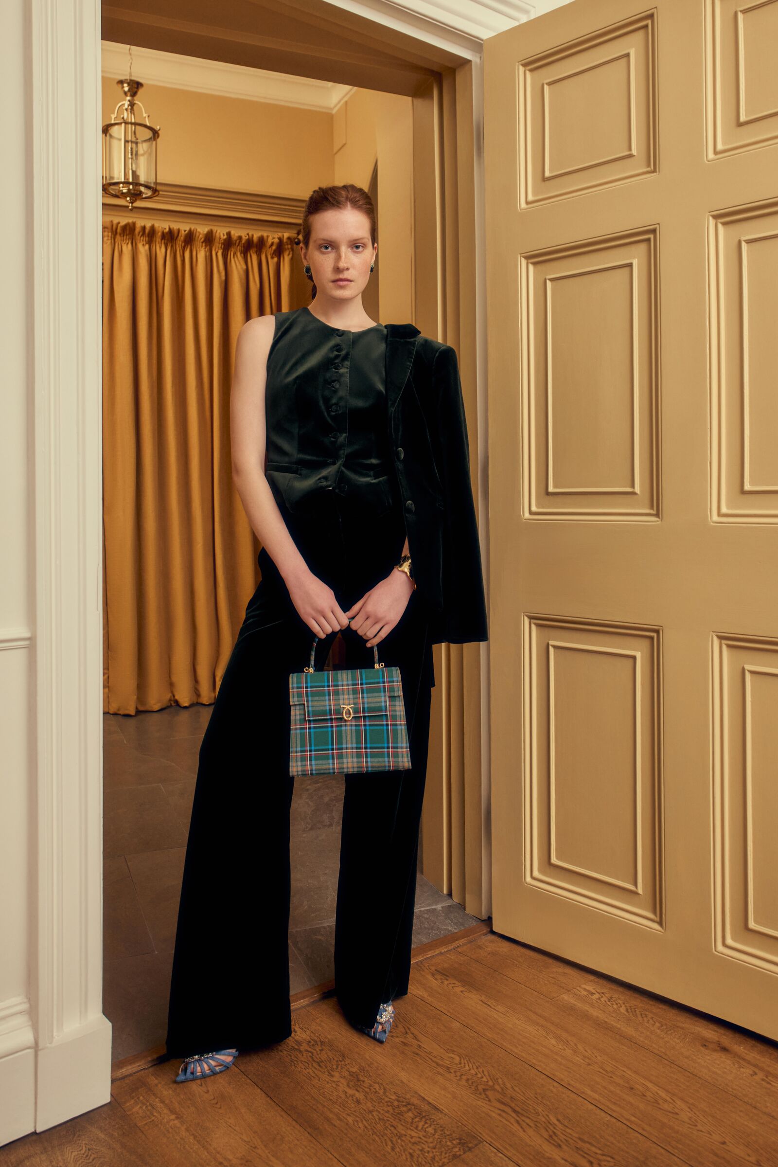 Brooklyn Velvet Suit Olive