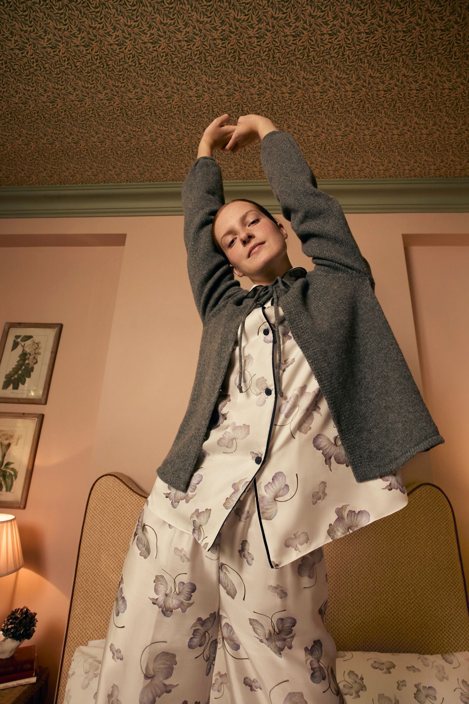 Fine Lambswool and Cashmere Cardigan Grey