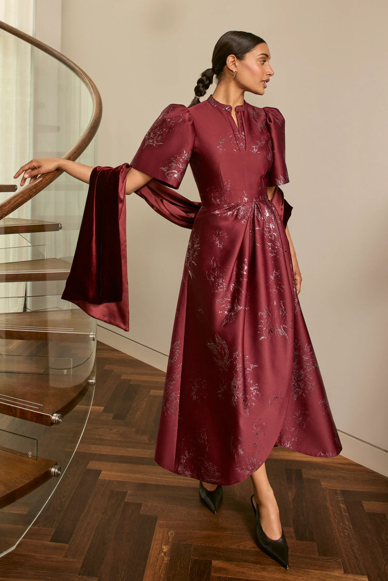 Load image into Gallery viewer, Delphine Dress Merlot Jacquard