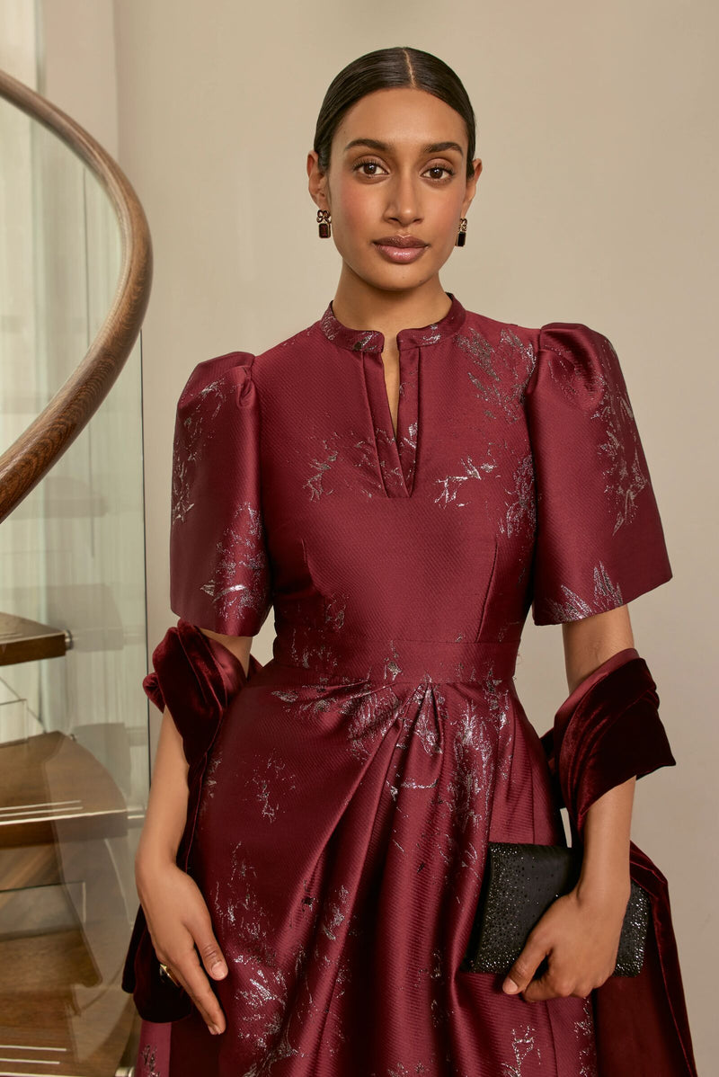 Load image into Gallery viewer, Velvet and Silk Wrap Merlot