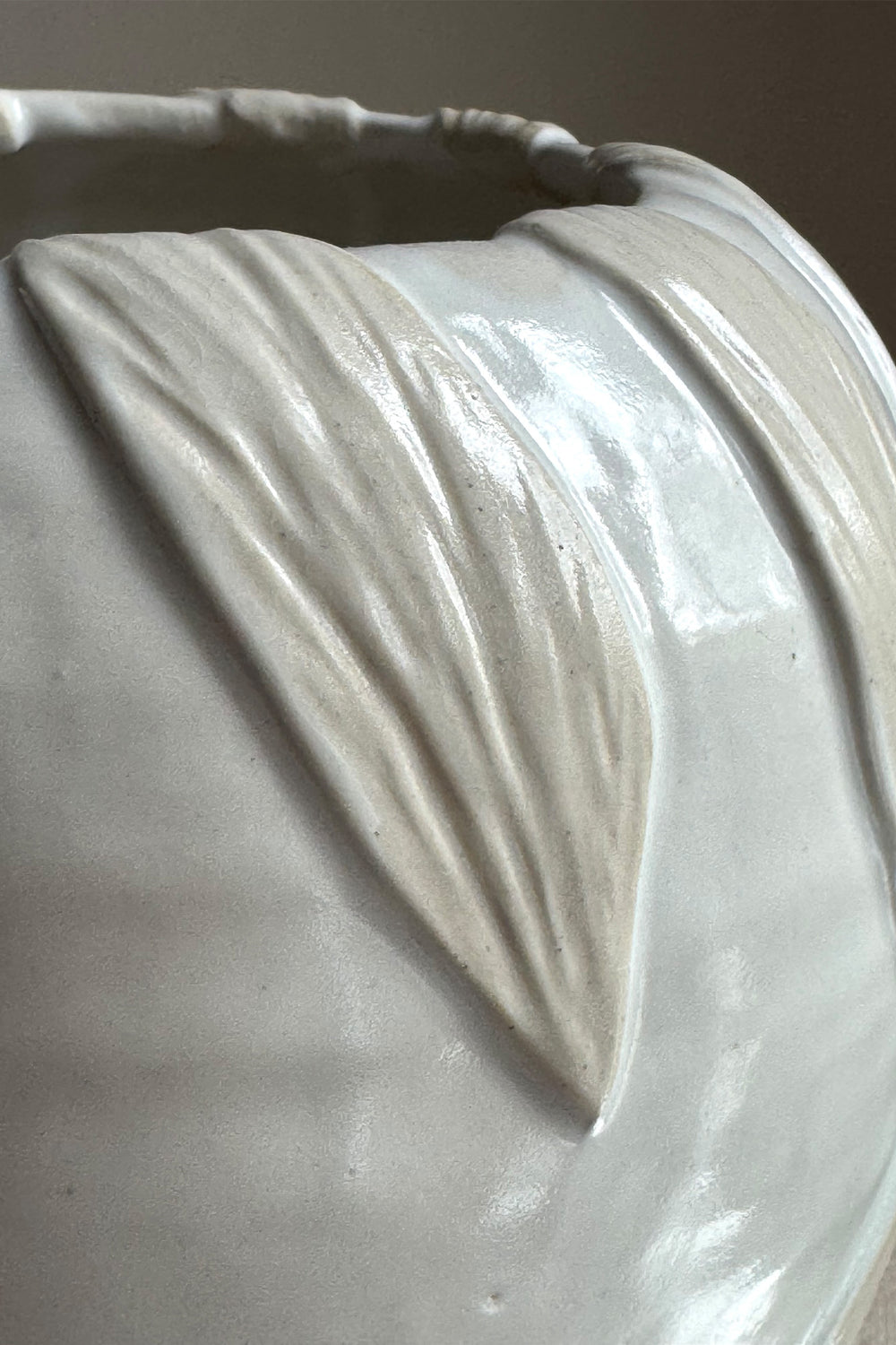 Load image into Gallery viewer, Fallen Leaves Vase x Emma Glipa