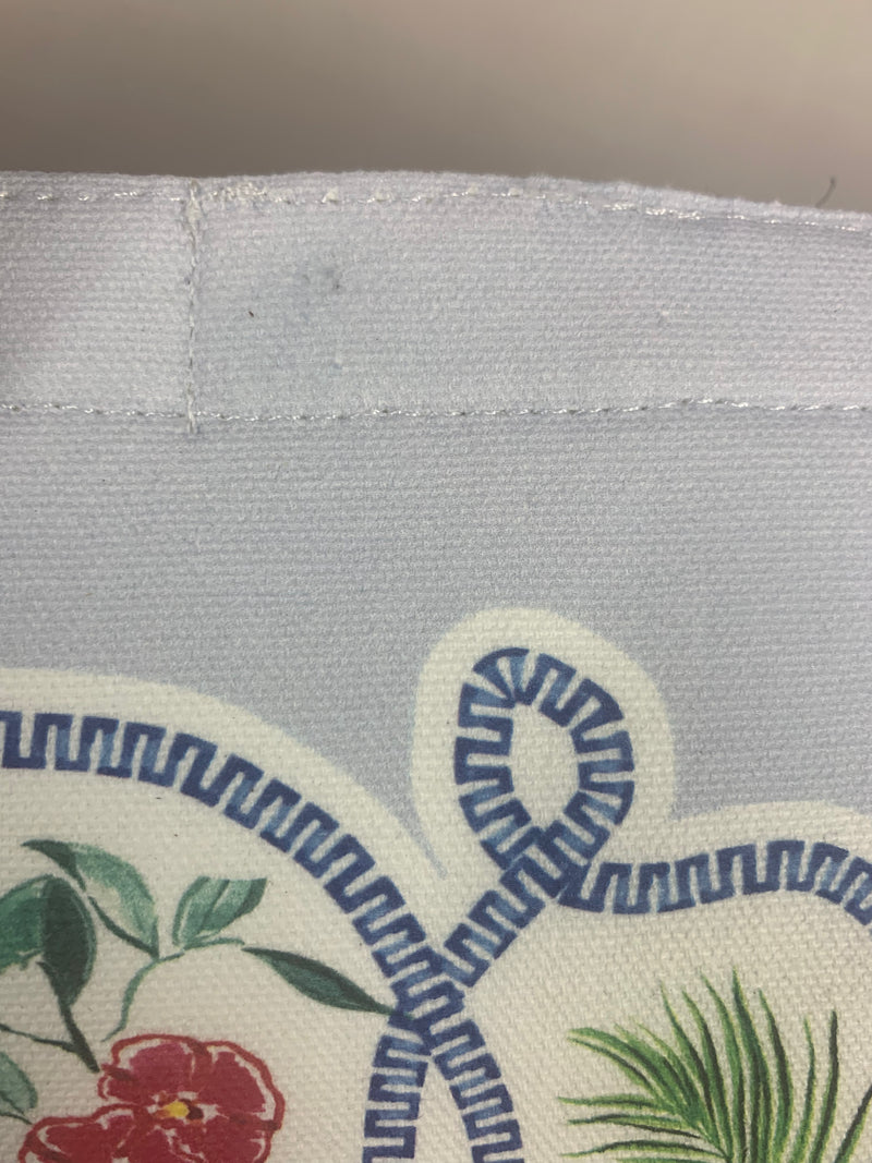Load image into Gallery viewer, Summer Tote Bag Greek Geraniums - ARCHIVE SALE