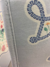 Load image into Gallery viewer, Summer Tote Bag Greek Geraniums - ARCHIVE SALE