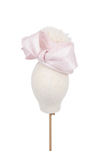 Load image into Gallery viewer, Ipanema Straw Beret x Awon Golding