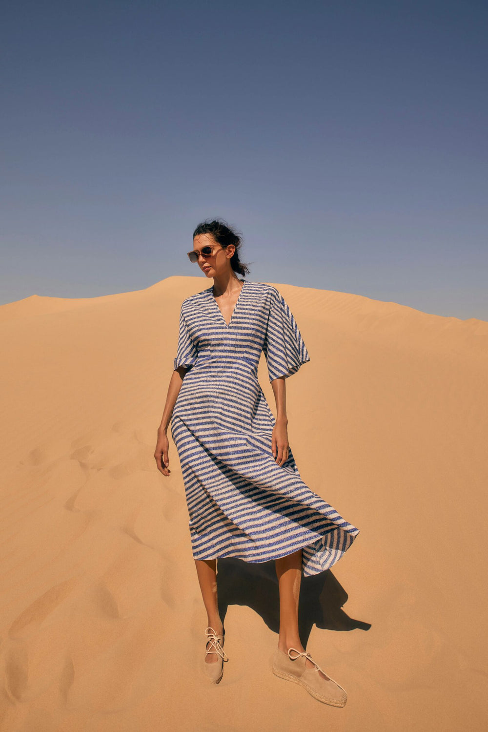 Load image into Gallery viewer, Katya Cotton Easy Dress Blue Ladders