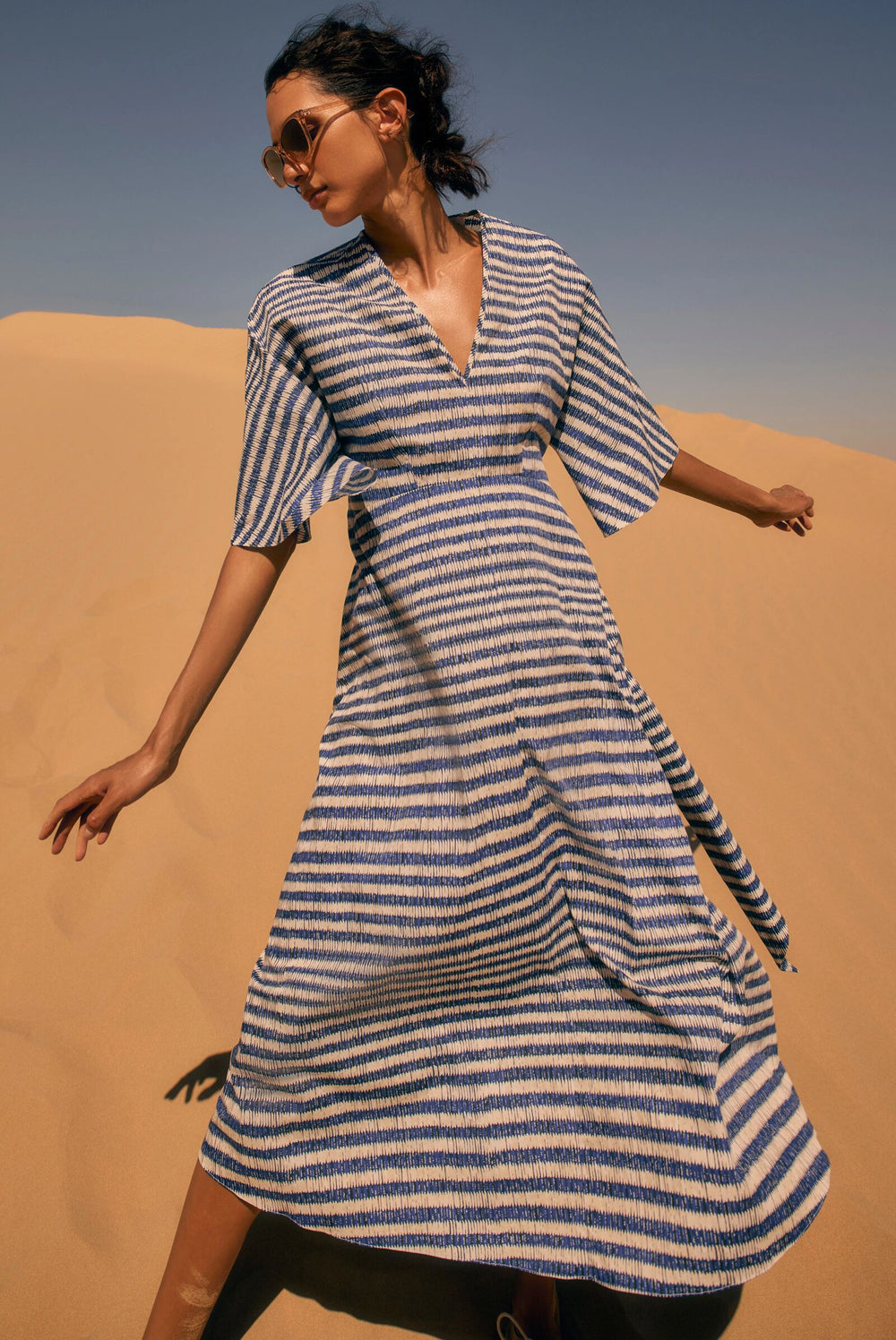 Load image into Gallery viewer, Katya Cotton Easy Dress Blue Ladders