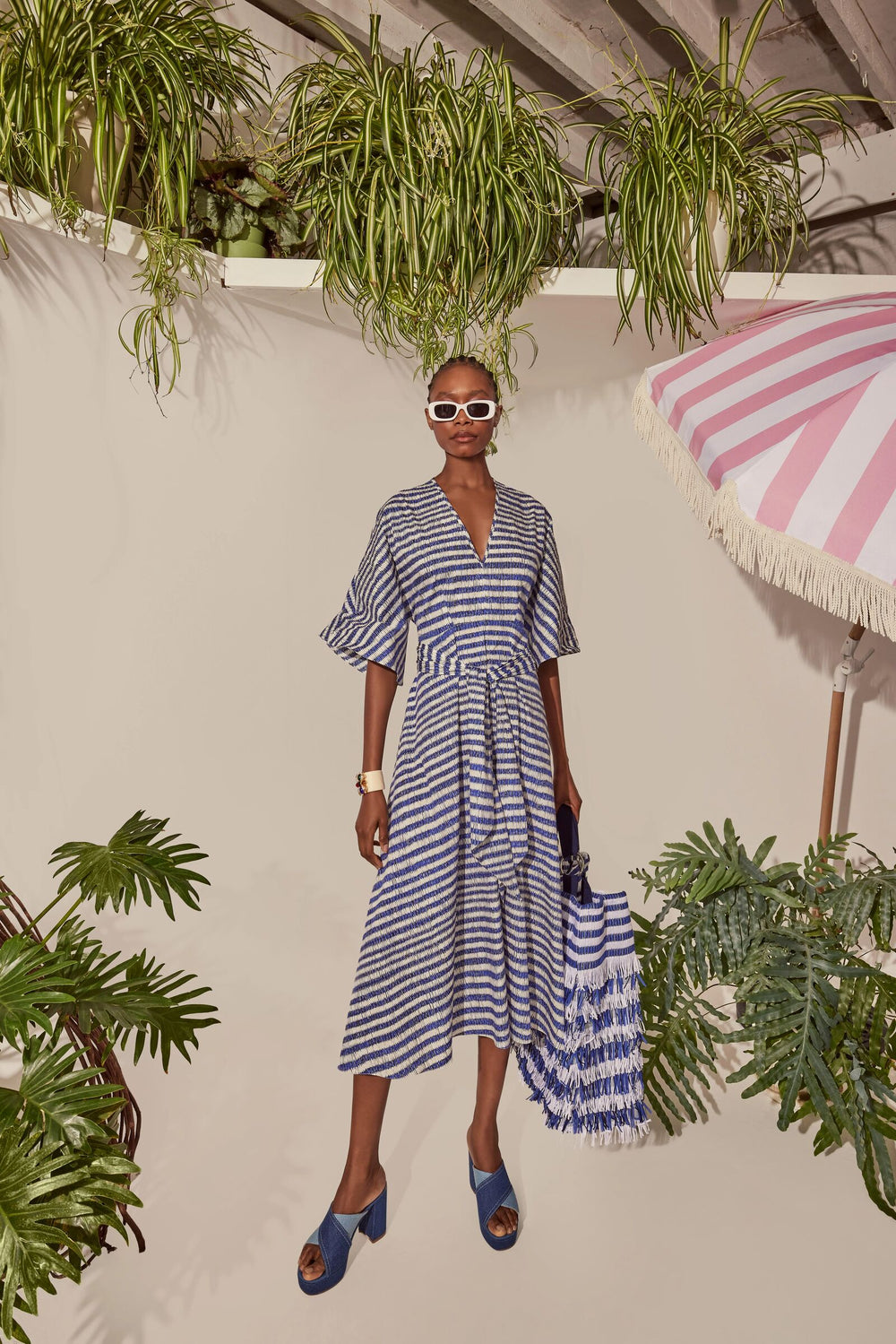 Load image into Gallery viewer, Katya Cotton Easy Dress Blue Ladders