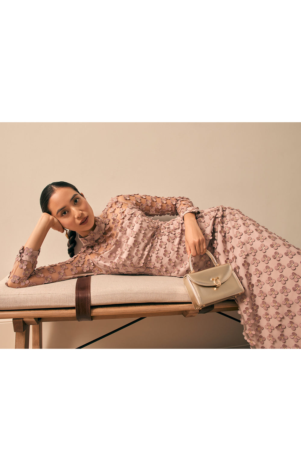 Load image into Gallery viewer, Keres Dress Dusty Rose Appliqué Daisy Lace