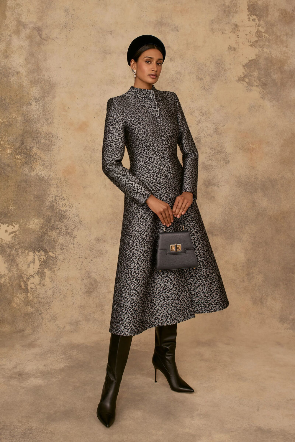Load image into Gallery viewer, Larchmont Coat Dress Cloqué Dove and Navy