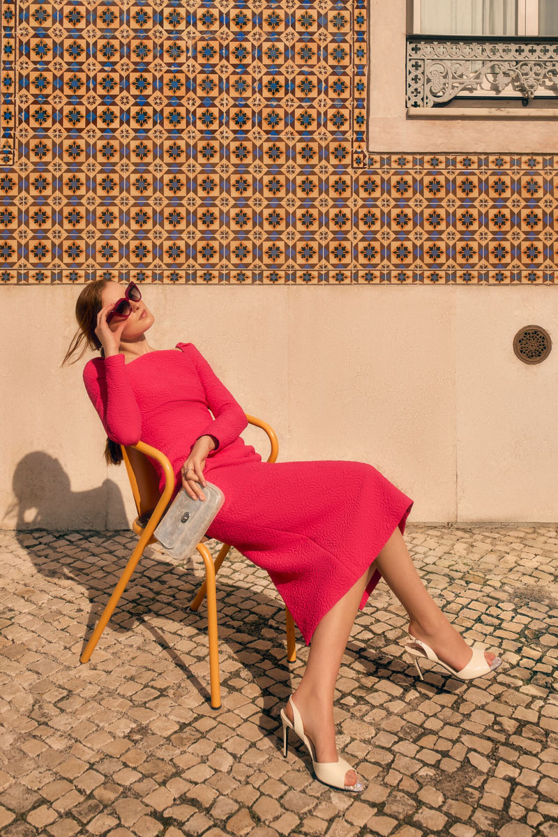 Load image into Gallery viewer, Lottie Dress Sculpted Cloqué Pink