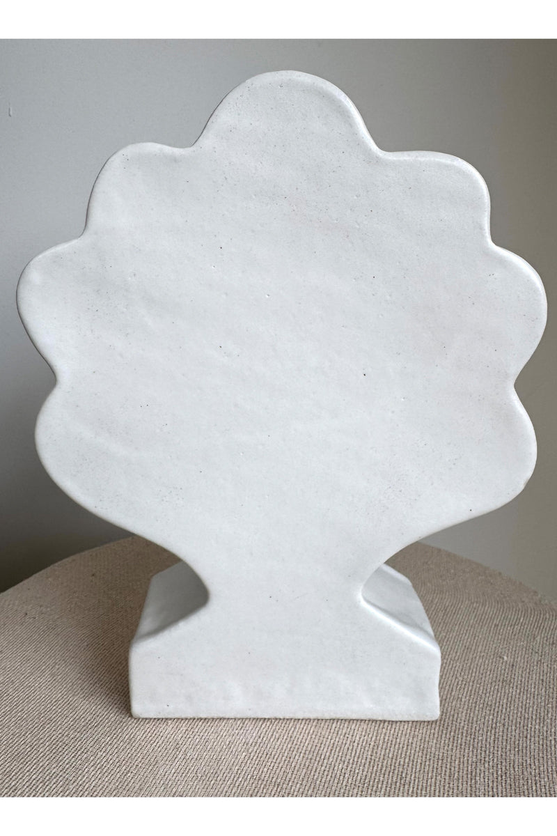 Load image into Gallery viewer, Mademoiselle Tulipiere vase x Emma Glipa