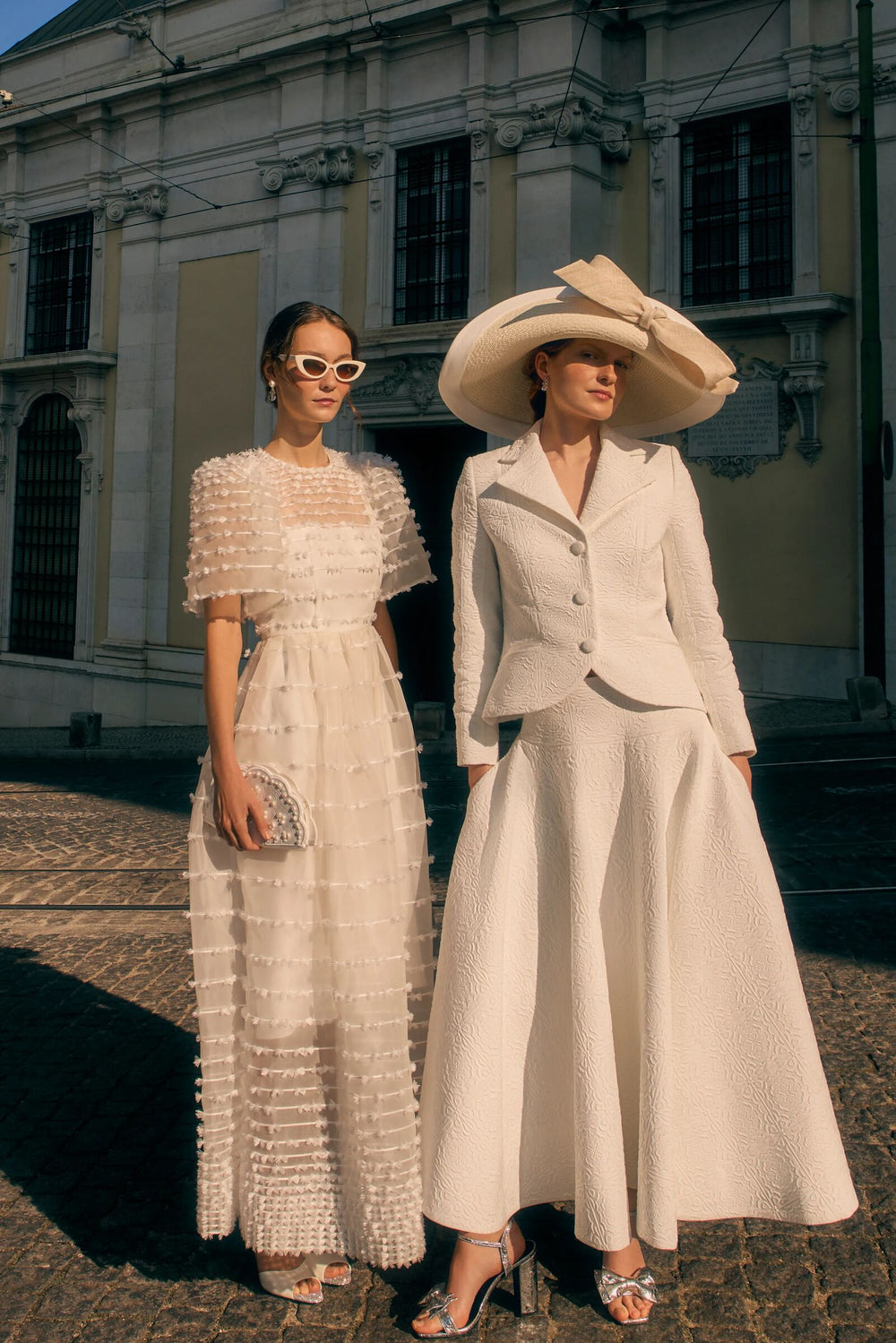 Load image into Gallery viewer, Porto Jacket Embossed Tile Cotton White