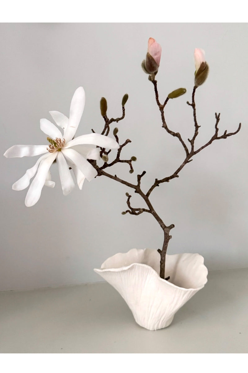 Load image into Gallery viewer, Porcelain Trinket  Bowl Set x Emma Glipa