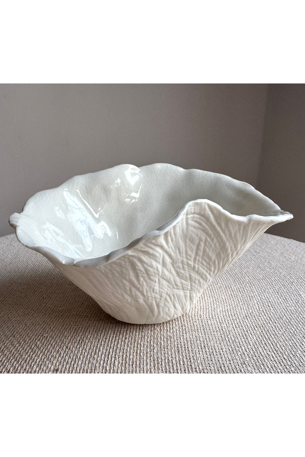 Load image into Gallery viewer, Porcelain Trinket  Bowl Set x Emma Glipa