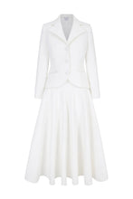 Load image into Gallery viewer, Porto White Embossed Tile Cotton Set