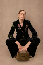 Load image into Gallery viewer, Rapallo Blazer Navy Embroidered Velvet