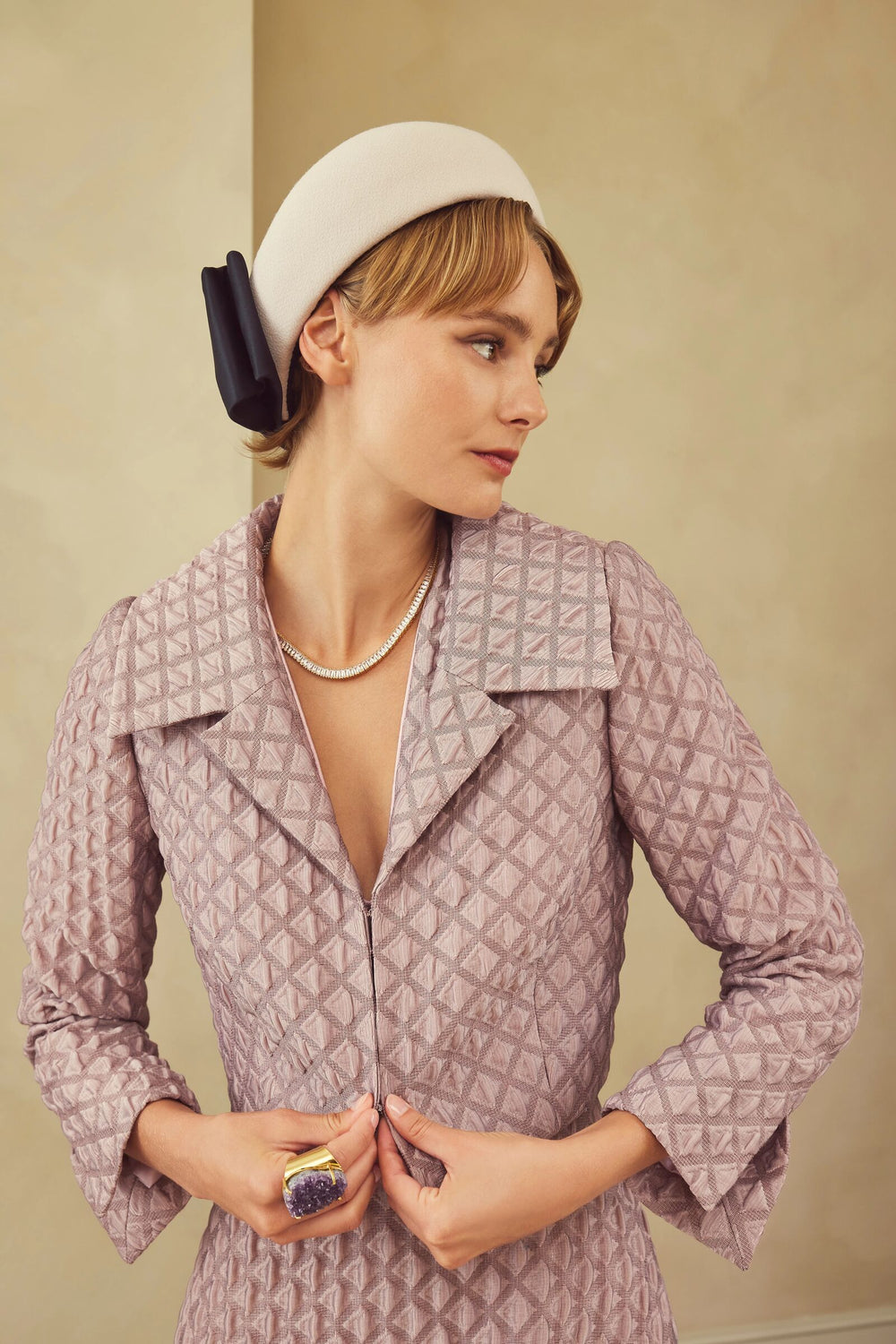 Load image into Gallery viewer, Remy Cropped Jacket Vintage Pink Diamond Cloqué