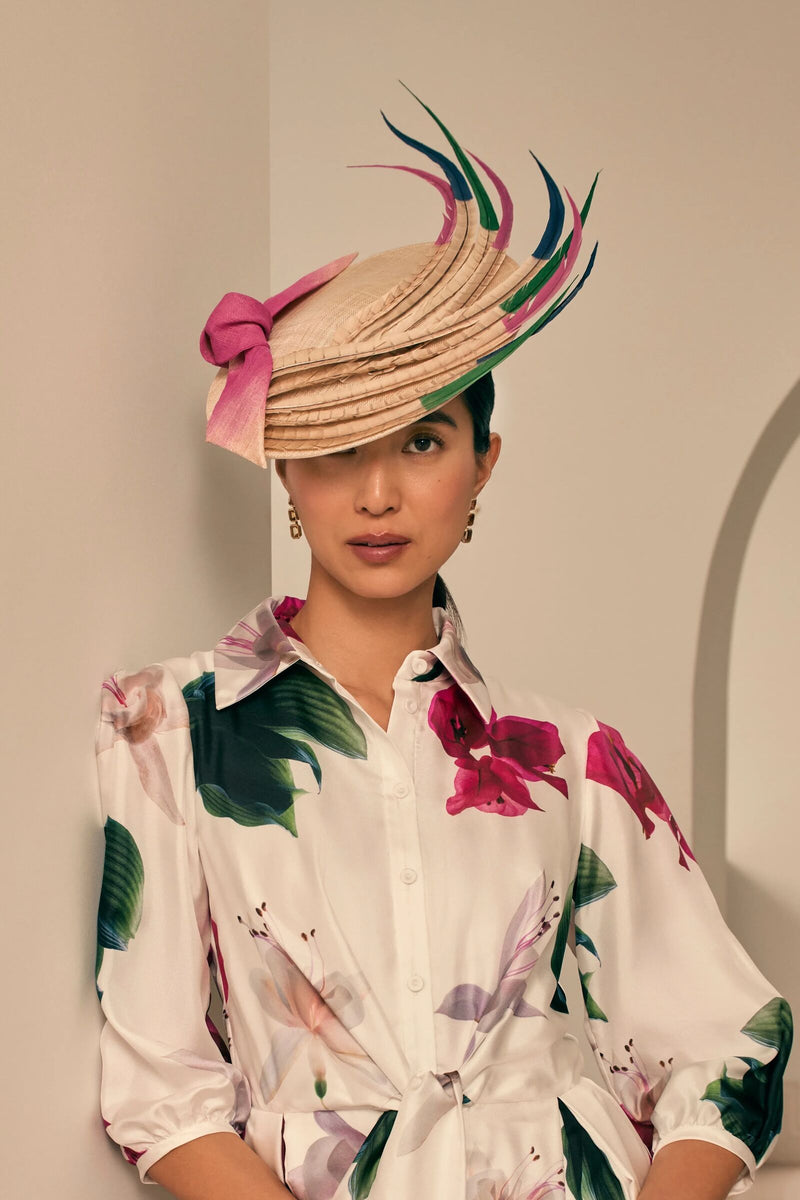 Load image into Gallery viewer, Atrani Disc with Pheasant Feathers  x Awon Golding