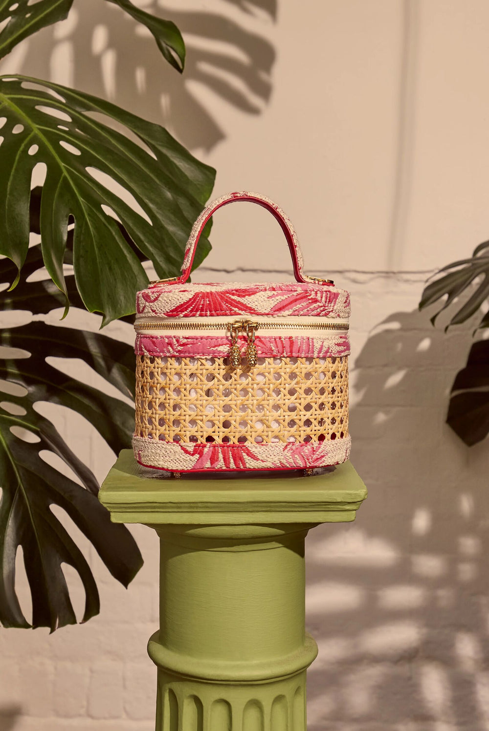 Load image into Gallery viewer, Victoria Box Bag  x Tyler Ellis