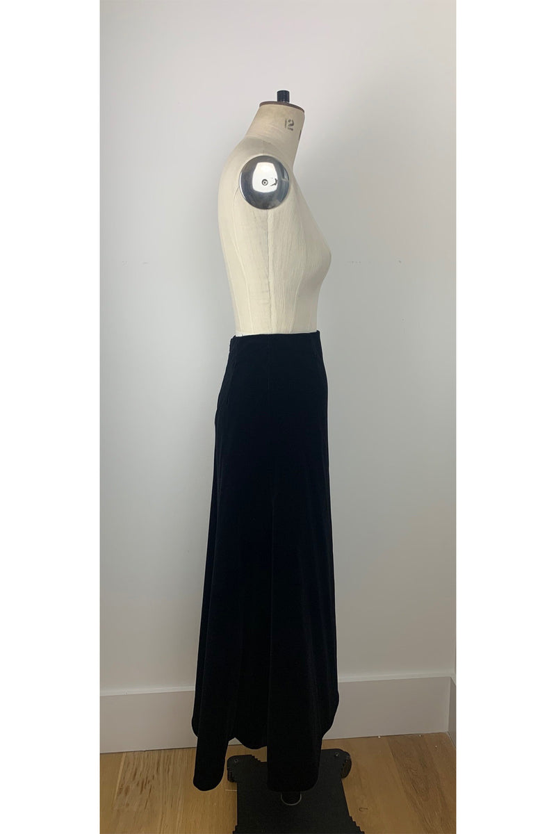 Load image into Gallery viewer, Riding skirt Black Mid Length ARCHIVE SALE