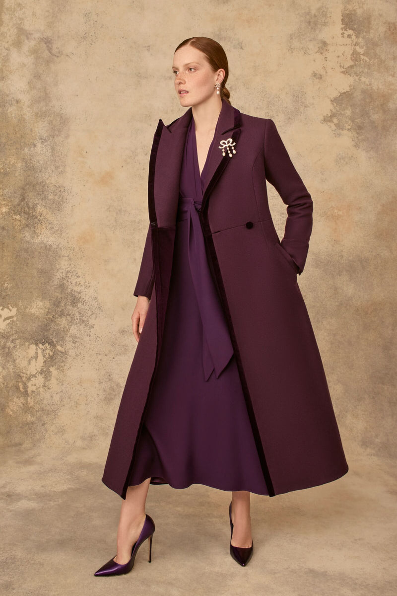 Load image into Gallery viewer, Washington Wool and Cashmere Coat Aubergine