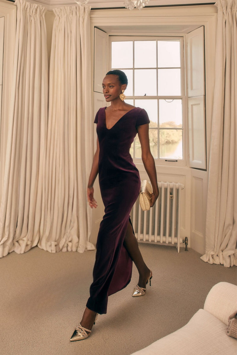 Load image into Gallery viewer, Brizo Gown Plum Velvet