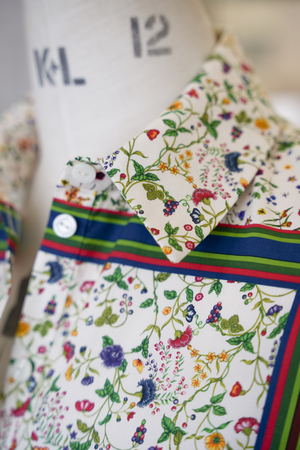 Load image into Gallery viewer, Classico Scarf Print Sustainable Cotton Shirt Dress