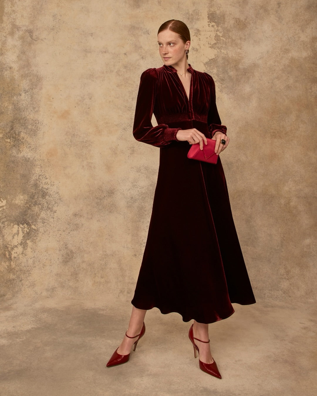 Gloria  Velvet Tea Dress Merlot Red