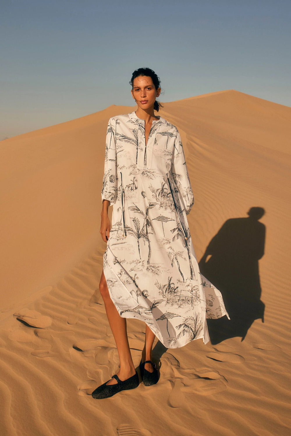 Load image into Gallery viewer, Pandora Bahamas Long Cotton Kaftan Dress &amp; Tote Bag x Susannah Garrod